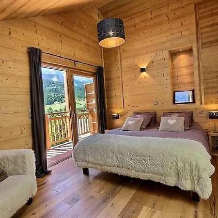 Prestige Cheminee Vue Excep Serrechevalierholidays